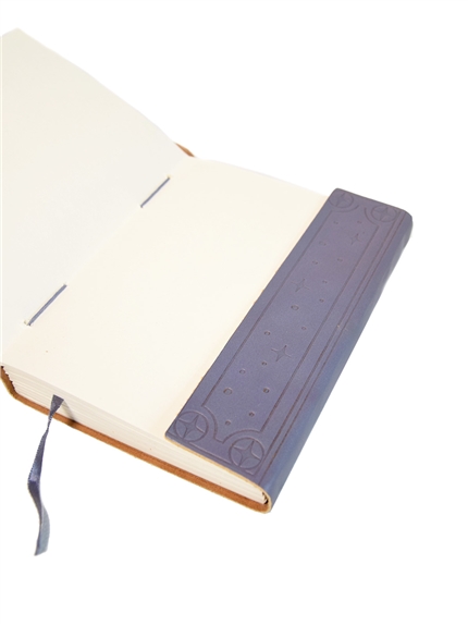 Grimoire en cuir Elément Air 4