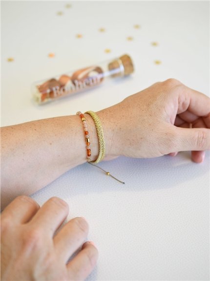 Présentoir Bracelets messages secrets 6 X 4 quantités 2