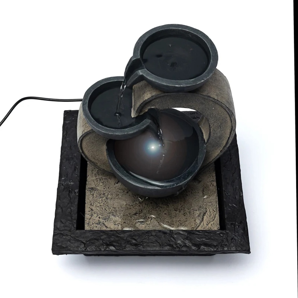 fontaine d'eau coeur 1