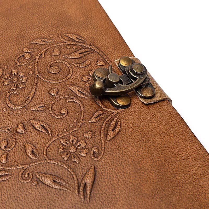 Carnet de note Cœur avec couverture en cuir synthétique – 13 × 18 cm – vue 3