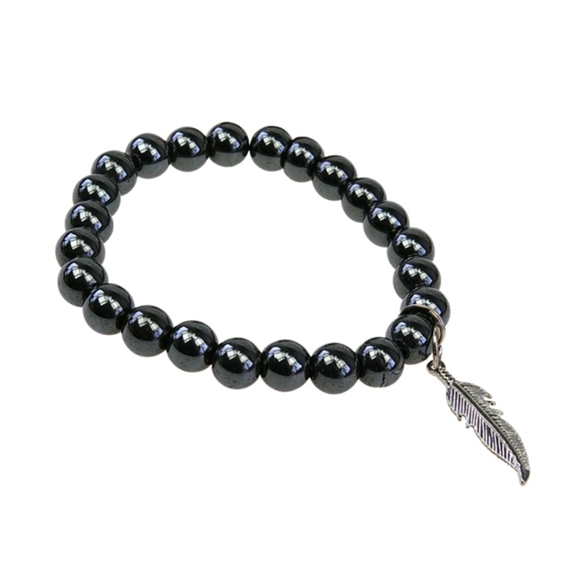 Bracelet Hématite Perles rondes 8 mm et Breloque Plume 1