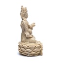 Statue bouddha avec dorje et cloche couleur sable 1