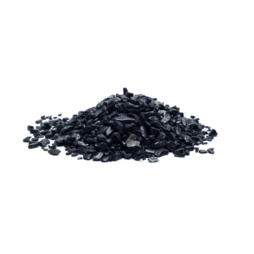 Petits copeaux de tourmaline noire 1