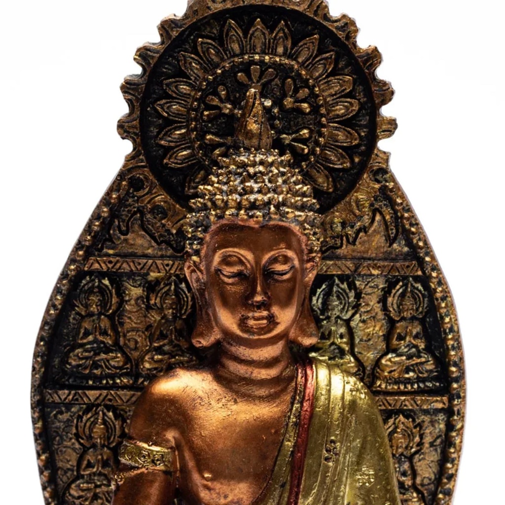Bouddha touchant la terre 3