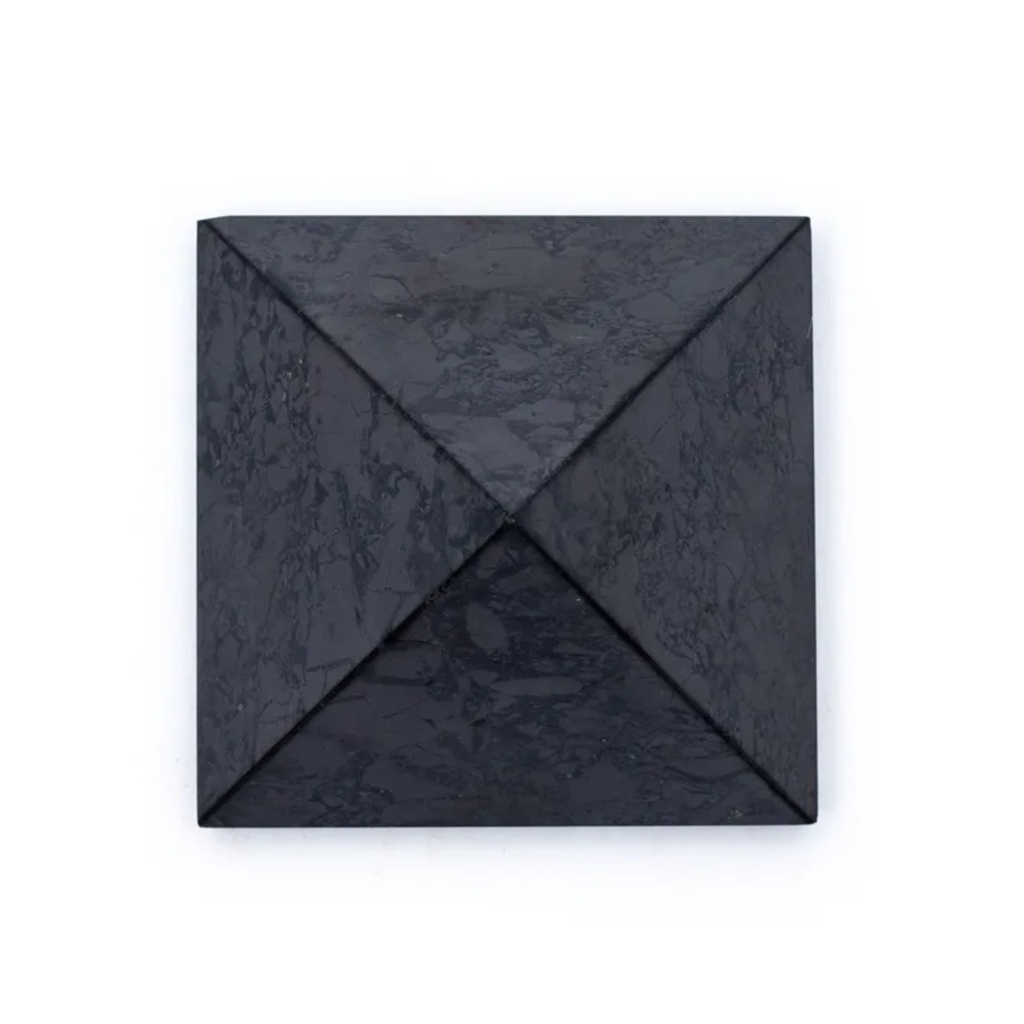 Pyramide de shungite 0