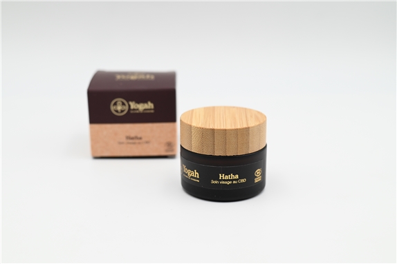 Soin visage au CBD Hatha 50 ml 1
