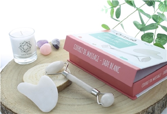 Coffret Massage Jade Blanc pour le Visage