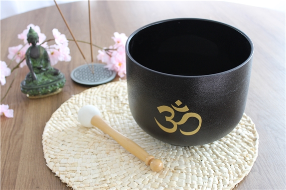 Bol chantant en Cristal Om Noir Diamètre 20 cm