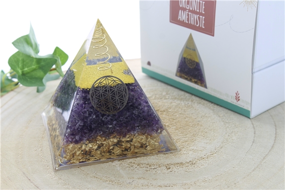 [3660341699232] Pyramide Orgonite Améthyste Fleur de vie