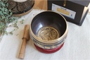 Coffret Bol chantant Noir Gravure Om diamètre 12 cm