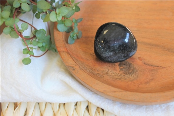 Pierre roulée Obsidienne Noire Taille L