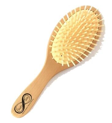 Brosse à cheveux en bois
