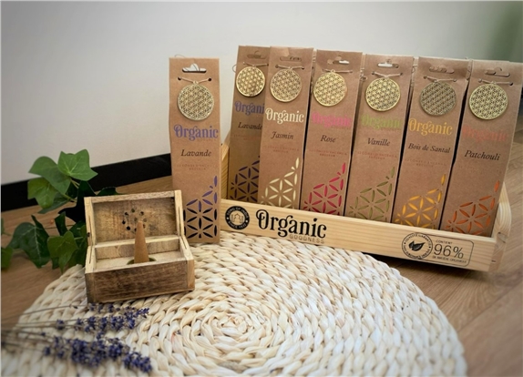 Présentoir en Bois de pin 6 x 6 Encens en cône Organic 41 g