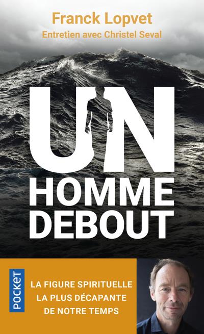 Un homme debout