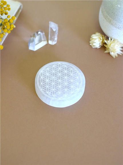 Socle en Sélénite gravé Fleur de Vie 7 cm