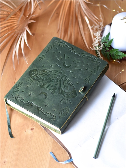 Grimoire en cuir Elément Terre