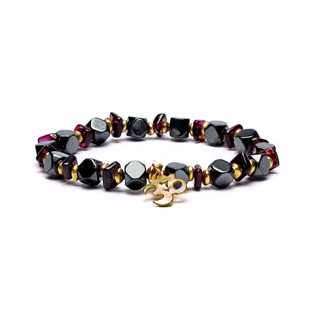 Bracelet Hémétite / Grenat facetté avec Om élastiqué |  0.5 cm; 7 cm