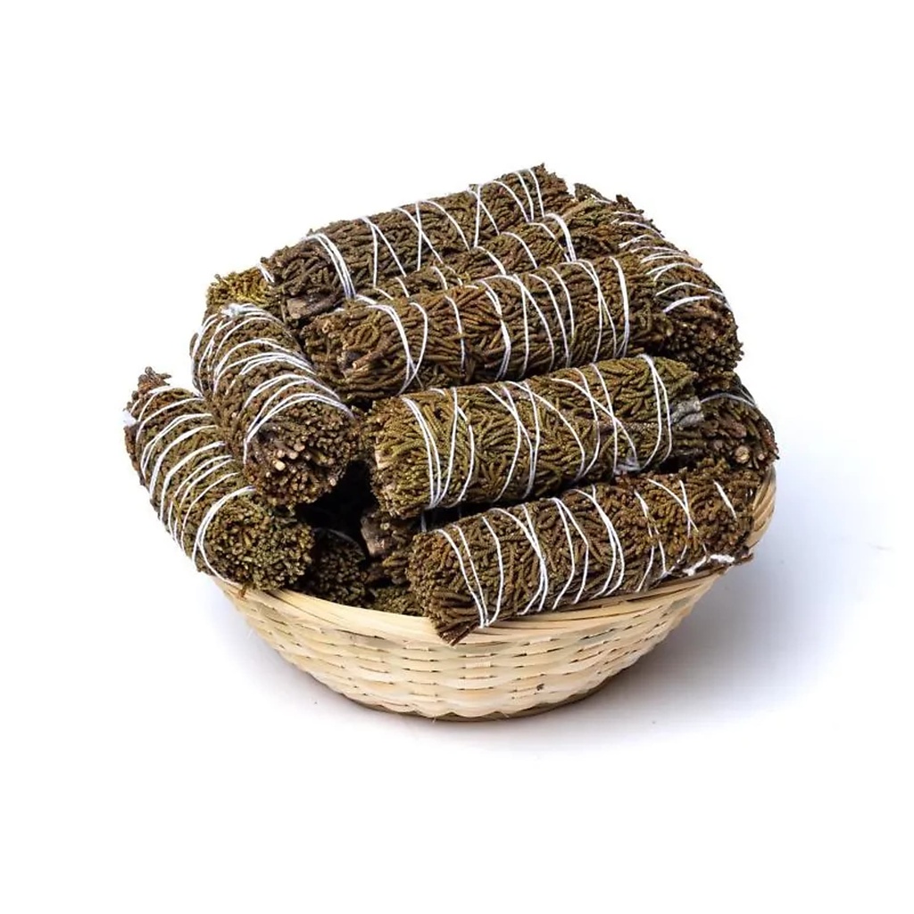 Smudge de genévrier S - 24 dans un panier -- ± 10-11 cm; ±25-35g