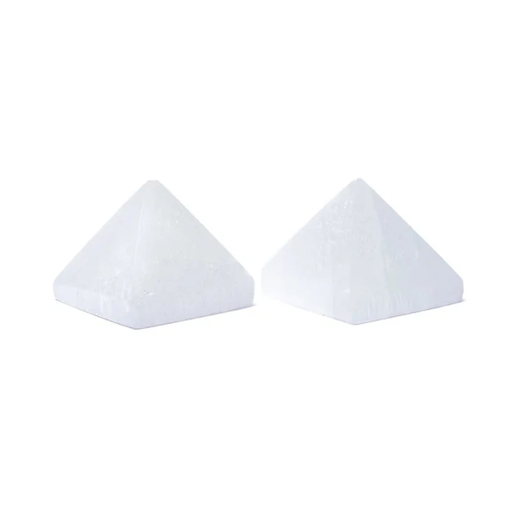 Pyramide de sélénite -- ±5cm