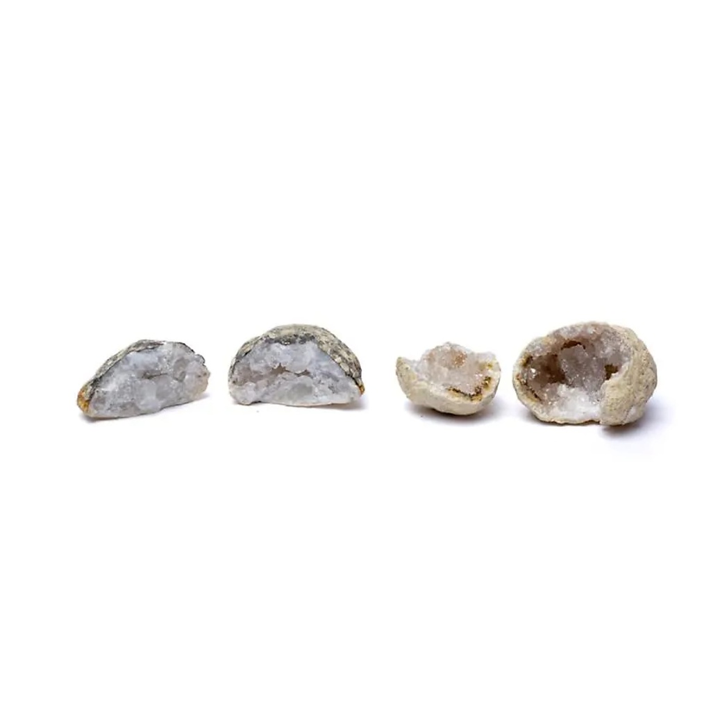 Géode de calcite (brisée) -- ±75g