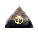 Orgonite chakra pyramide Tourmaline noire avec Om | 7x7x6cm