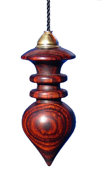 Pendule en Bois Horus