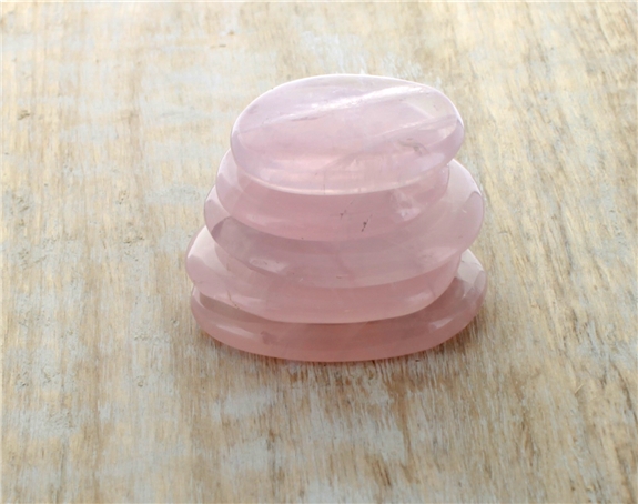 Smooth Stone Quartz Rose