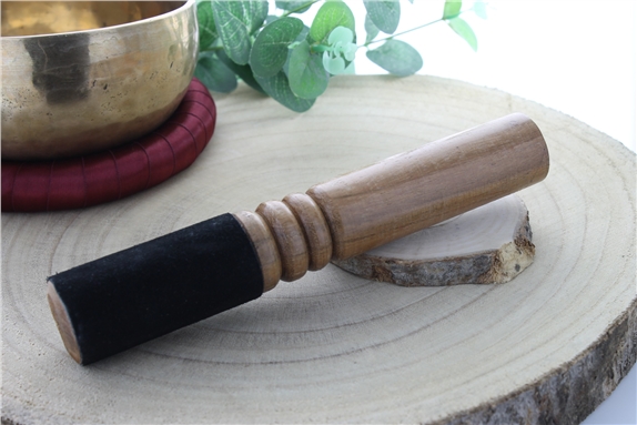 Bâton pour Bol Chantant en Bois et Daim 21 cm