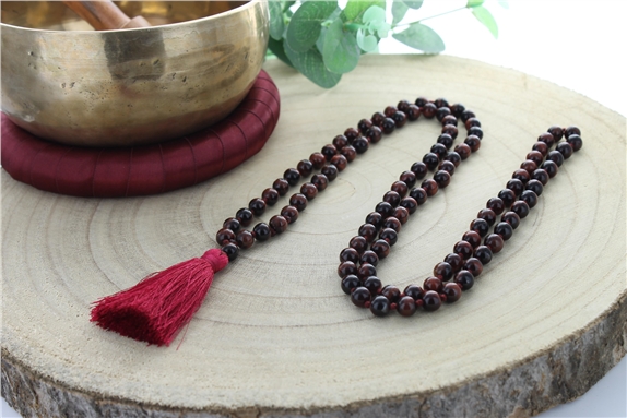 Mala en Oeil de Taureau 108 perles