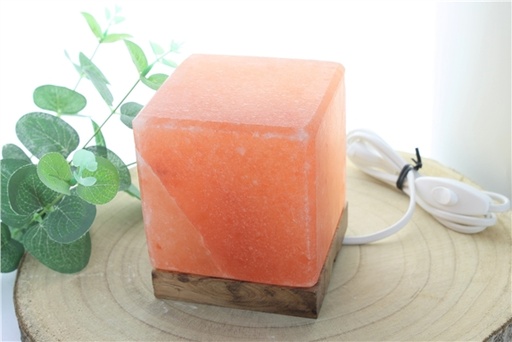 [4041678008680] Lampe en Cristal de Sel Cube