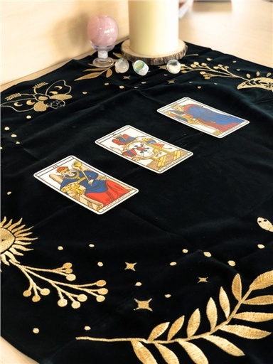 [3660341739358] Nappe de Divination Verte